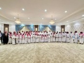 في مجلس الأمير “عبدالعزيز بن محمد”… “قبس” تُكرّم الأئمة والمعلمين والحافظين المتميزين