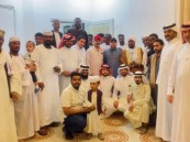 بالصور.. الشاب صادق البشير يحتفل بزفافه في مدينة العيون