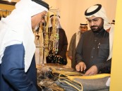  وكيل محافظة الأحساء يزور مهرجان البشت الحساوي ويشيد بالدعم الكبير للتراث الوطني