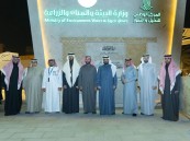 وكيل محافظة الأحساء يزور “قرية النخيل” ويطلع على فعالياتها الزراعية والثقافية