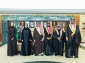 أمير المنطقة الشرقية يستقبل مدير الأحوال المدنية ويطّلع على التقرير السنوي