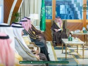 أمير المنطقة الشرقية يستقبل رئيس وأعضاء مجلس إدارة جمعية “قبس”