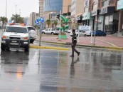 بالصور.. أمطار متفرقة على مدن وقرى محافظة الأحساء