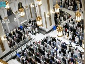 قاصدو المسجد الحرام يشهدون ختم القرآن الكريم ليلة 29 من شهر رمضان