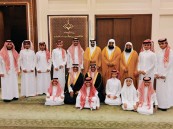 أهالي العيون يؤدون صلاة عيد الفطر في جامع الأمير سلطان وسط أجواء إيمانية
