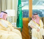 أمير الشرقية يستقبل مساعد وزير الموارد البشرية ويطّلع على جهود تطوير الخدمات المشتركة