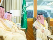 أمير الشرقية يستقبل مساعد وزير الموارد البشرية ويطّلع على جهود تطوير الخدمات المشتركة