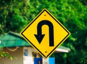 تطوير جديد في نظام المرور.. مقترح بتوحيد اللافتات استعدادًا لإكسبو ومونديال 2034