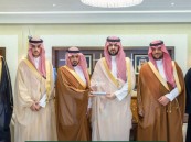 نائب أمير الشرقية يستقبل رئيس وأعضاء جمعية الصمان البيئية