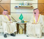 أمير الشرقية يستقبل مدير فرع هيئة الزكاة والضريبة والجمارك بالدمام