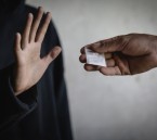 نظام خليجي جديد للمخدرات: تأهيل إلزامي وعقوبات مغلظة