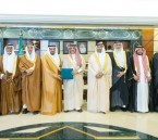 أمير الشرقية يستقبل جمعية التواصل ويطّلع على تقريرها السنوي