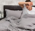 قد يكشف أمراضًا خطيرة.. التعرق الليلي المفرط: أسبابه وعلاقته بأمراض القلب والسكري