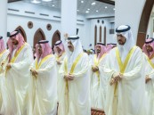 أمير الشرقية ونائبه يؤديان صلاة عيد الأضحى مع جموع المصلين بالدمام