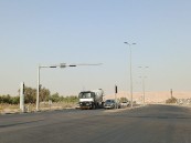 أمانة الأحساء تطور شارع الأمير تركي بالعيون وتلغي إشارتين لتعزيز الانسيابية المرورية