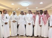 رئيس بلدية العيون يزور نادي العيون ويؤكد دعم القطاع الرياضي