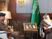 محافظ الأحساء يطّلع على جهود الدفاع المدني وخطط رفع الجاهزية بالمحافظة