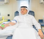 محافظ الأحساء يشارك في حملة التبرع بالدم التي نظمتها هيئة التطوير
