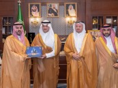  محافظ الأحساء يستقبل مدير عام الشرقية لـ “مدن”.. ويطّلع على تقريرها السنوي لعام 2025