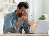 من التثاؤب إلى تورم الساقين.. الخضيري يحذّر: لا تتجاهل هذه الأعراض