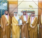 أمير الشرقية يطّلع على منجزات جمعية العناية بالقرآن الكريم في المنطقة