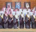 أمير الشرقية يستقبل منسوبي فرع وزارة النقل ويثمن جهودهم في تنفيذ وصيانة الطرق