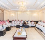 أمير المنطقة الشرقية يقدم التعازي لأسرة الضبيب