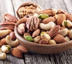 سلاح طبيعي ضد جلطات القلب.. كيف تحميك حفنة مكسرات 5 مرات أسبوعيا؟