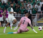 مروّض آسيا يعبر أوكلاند.. الأهلي يفتح بوابة العالمية 
