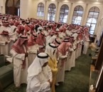 أهالي الأحساء يؤدون الصلاة على ضحايا طريق العقير – العيون