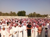 بالصور… هكذا شيع أهالي الأحساء الراحلون إثر حادث طريق العقير المأساوي
