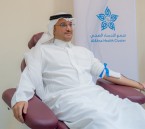 «اقتداء وعطاء».. محافظ الأحساء يشارك في الحملة الوطنية للتبرع بالدم