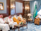 محافظ الأحساء يتابع مستجدات برنامج المدن الصحية واستكمال معايير الاعتماد