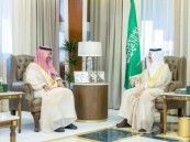 أمير المنطقة الشرقية يستقبل معالي وزير الإعلام