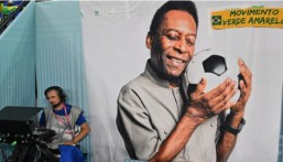 رسالة “بيليه” لميسي ومبابي عقب نهائي كأس العالم