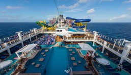  استعدادات لاستقبال 250 سائحًا بسفينة كروز في الأحساء