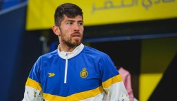 النصر يستغنى عن الحارس الأرجنتيني أوغستين روسي