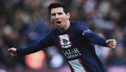 ميسي يقترب من العودة لبرشلونة مجددا