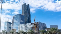 اعتماد قواعد التحكيم في عقود التخصيص