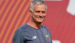 اتحاد الكرة يوضح حقيقة مفاوضاته مع المدرب البرتغالي “مورينيو”