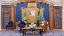 بالفيديو.. ولي العهد يلتقي رئيس كازاخستان على هامش القمة الخليجية
