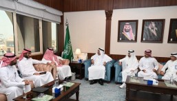 أمانة الشرقية وفريق من صندوق التنمية السياحي يناقشان دعم الاستثمارات السياحية