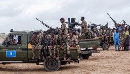 الجيش الصومالي يعلن السيطرة على مدينة استراتيجية وسط البلاد