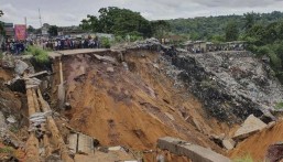 عاجل| مصرع 17 شخصا في وقوع انهيارات أرضية في الكونغو الديمقراطية