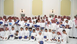 بالصور..أسرة الرويشد تحتفل بأبنائها المتفوقين