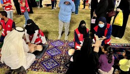 الهلال الأحمر السعودي بالشرقية يعرّف زوار مهرجان”حرفيون” بالإسعافات والخدمات الإنسانية