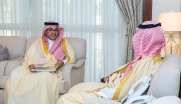 نائب أمير الشرقية يستقبل مدير عام فرع وزارة النقل والخدمات اللوجستية بالمنطقة