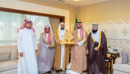 نائب أمير الشرقية يستقبل أعضاء مجلس إدارة جمعية الدعوة والإرشاد وتوعية الجاليات بالمبرز