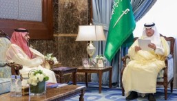 محافظ الأحساء يستقبل الأهالي للاطلاع على متطلبات المواطنين والمقيمين