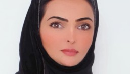 “عبير العبيدي” أول سعودية تنال لقب “بروفيسور” في القانون الدولي وحقوق الإنسان